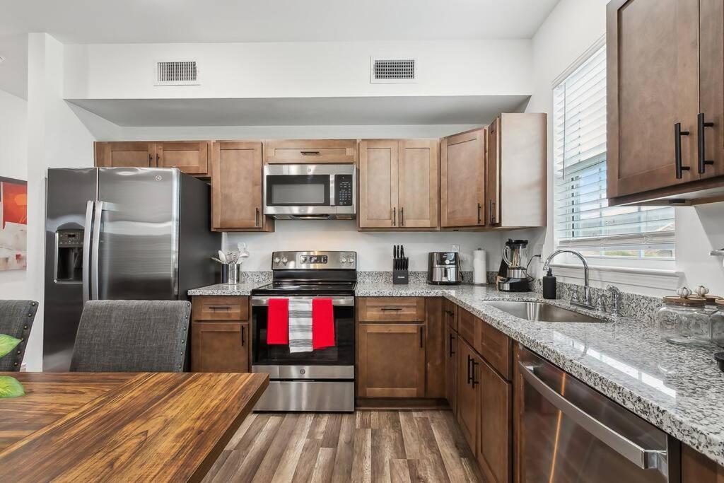 Chic 5br Oasis In Nola's Heart New Orleans